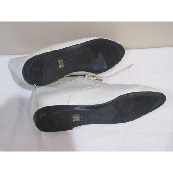 Newport News Leather Ankle Boots (Molly Ringwald Style) womens 7.5 - Picture 4 of 5